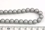 Sølvgrå frosted shell perle 8 mm