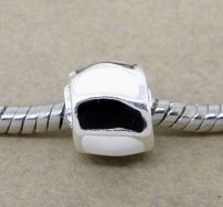 Metal perle med emalje sort/hvid 9x8 mm 