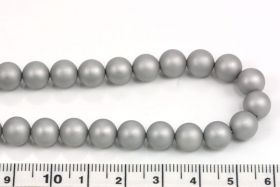 Sølvgrå frosted shell perle 8 mm 