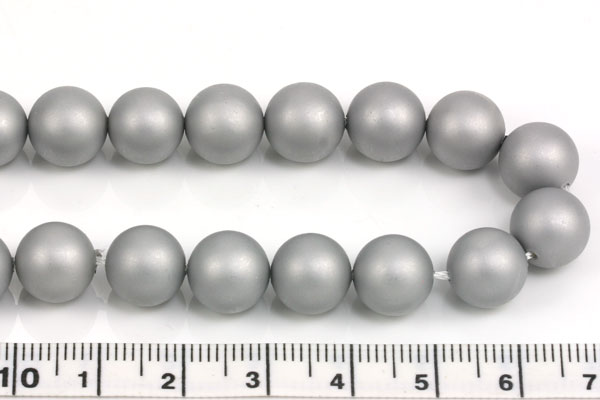 Sølvgrå frosted shell perle 10 mm 