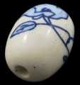 Porcelæns perler håndlavede 18x14 mm hvid m.blå blomst